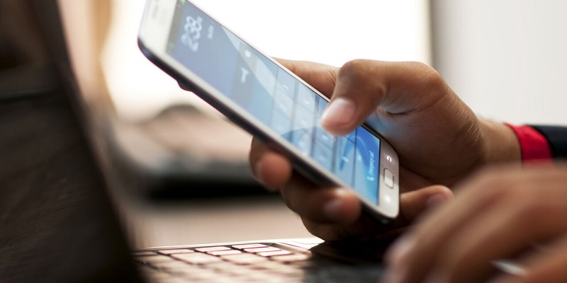 اطلاعات به اندازه مواد مخدر اعتیادآورند