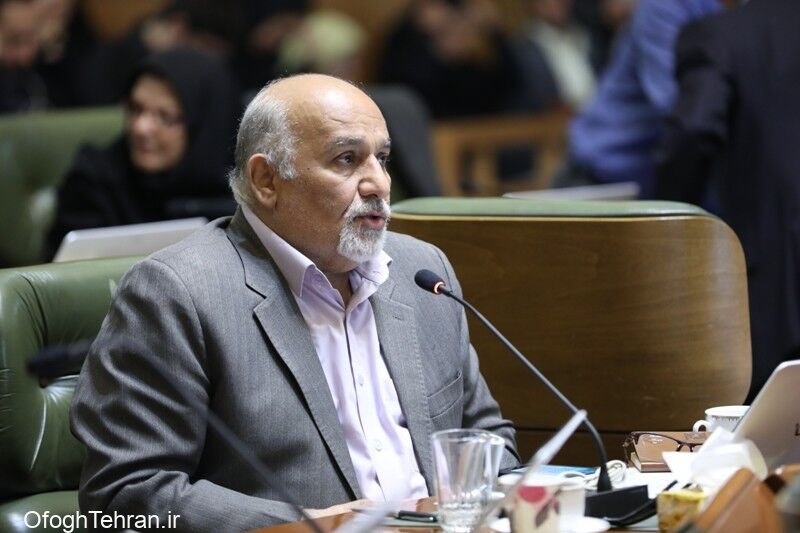 شهروند با گسترش خدمات خود در سایر استان ها فروشگاهی بابرند مدیریت شهری خواهد شد. 