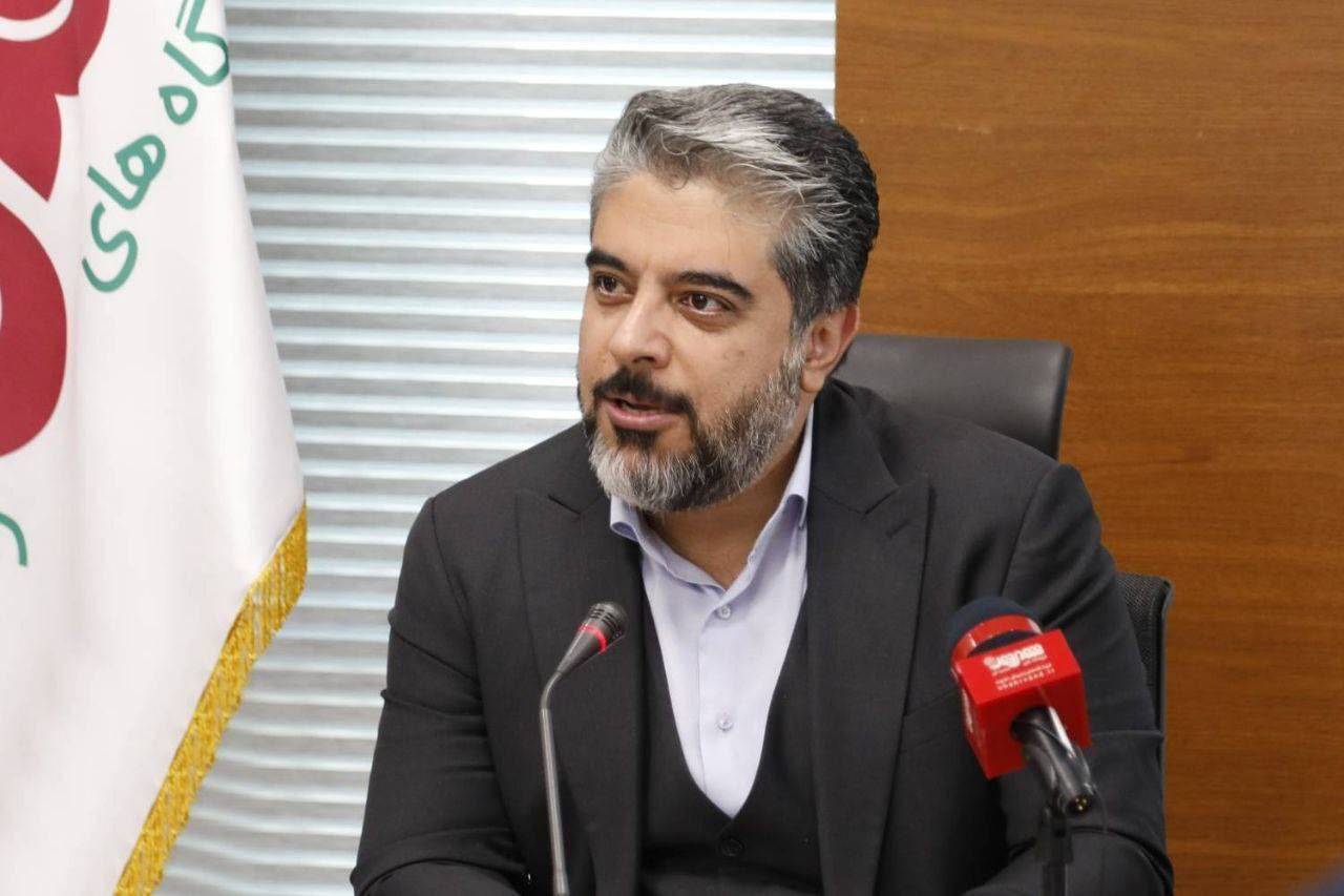 نایب رئیس اتحادیه فروشگاه‌های زنجیره‌ای اعلام کرد؛ تأمین کامل کالاهای اساسی در فروشگاه‌های زنجیره‌ای/ کمبود کالایی وجود ندارد  