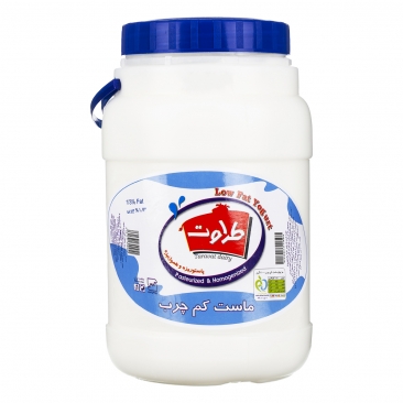 ماست کم چرب 2200 گرمی طراوت